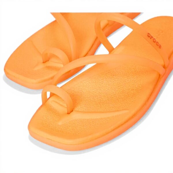 Crocs Miami Toe Loop Sandal Femme Sandale plate Confortable