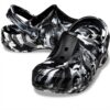 Crocs Mixte Baya Graphic Clog Sabot